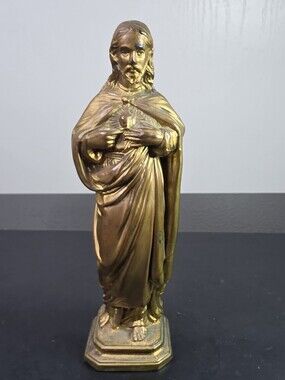 Vintafe Metal Statue Of Sacred Heart Of Jesus